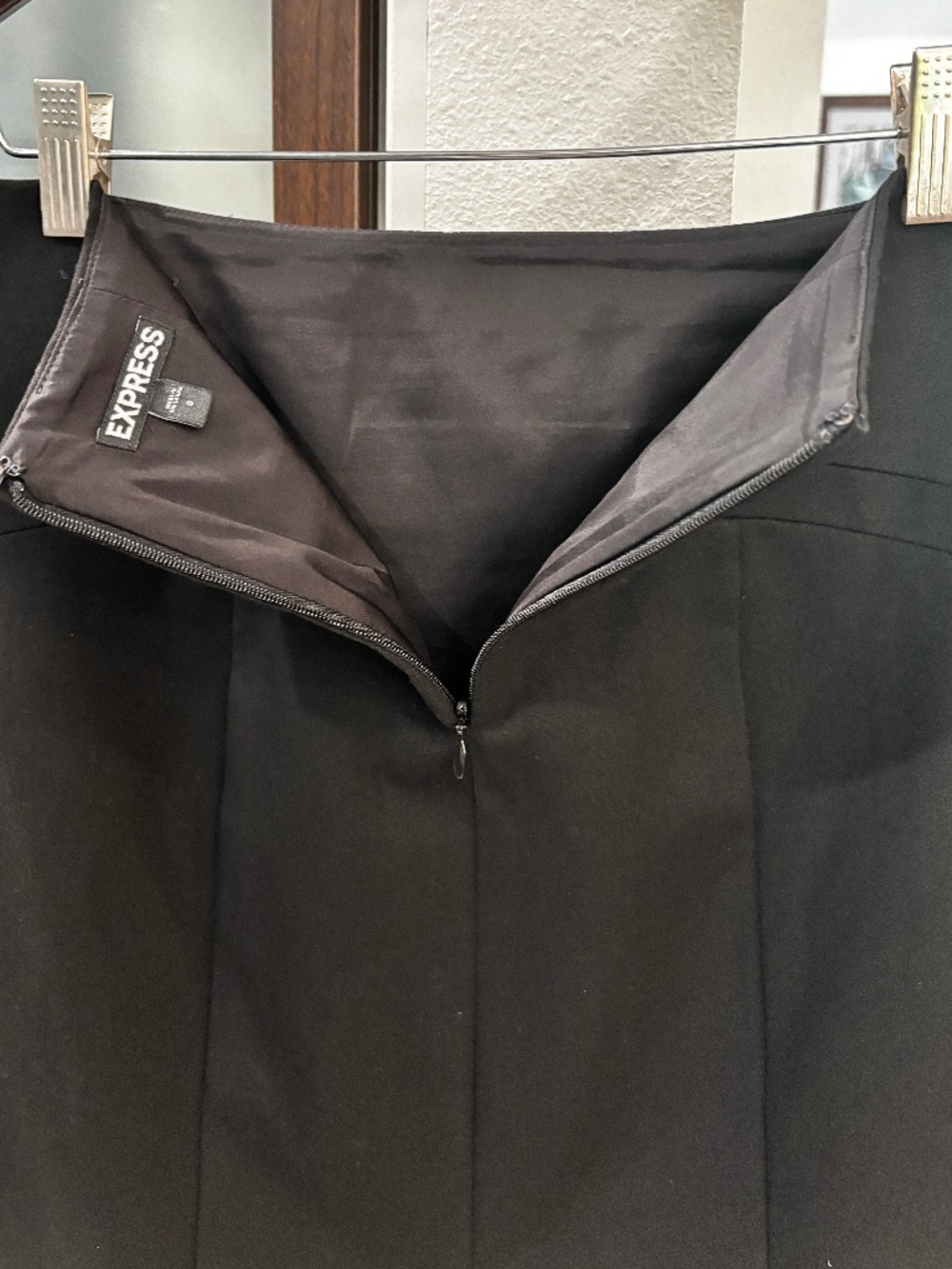 Express Pencil Skirt - Black Size 0 - Picture 6 of 9